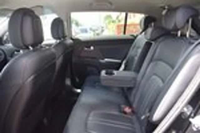 Kia Sportage (2015) thumbnail 15