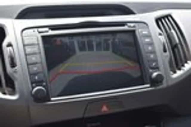 Kia Sportage (2015) thumbnail 25