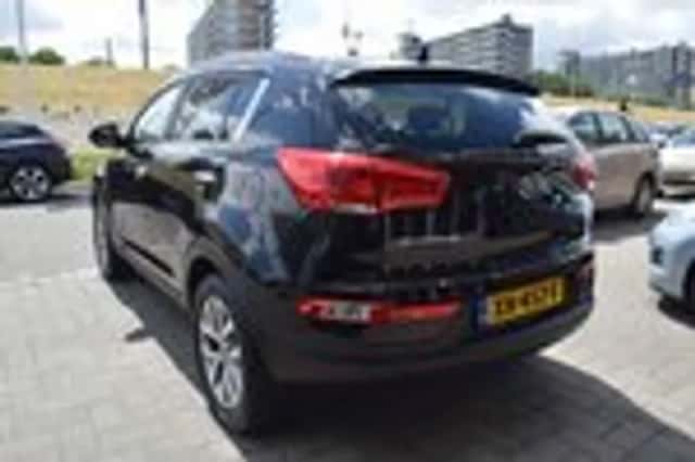 Kia Sportage (2015) thumbnail 10