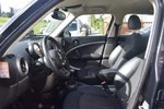 MINI Countryman (2012) thumbnail 14