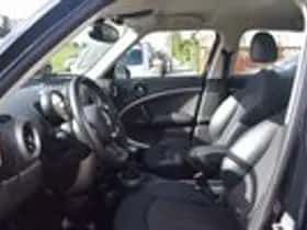 MINI Countryman (2012) thumbnail 14