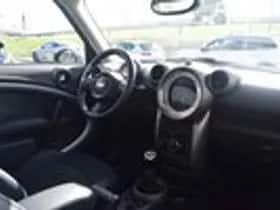 MINI Countryman (2012) thumbnail 17
