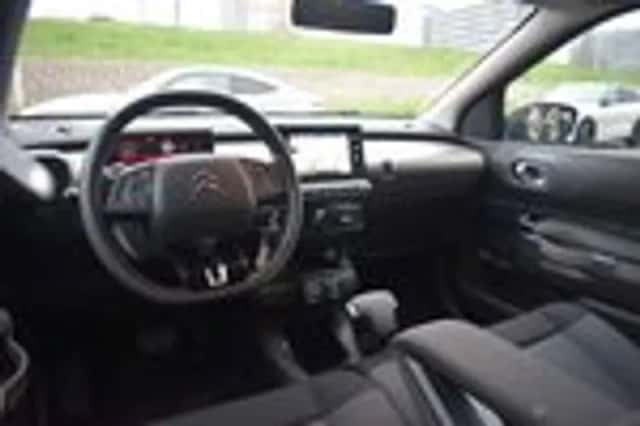 Citroën C4 Cactus (2015) thumbnail 12