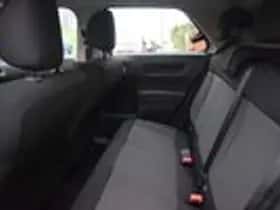 Citroën C4 Cactus (2015) thumbnail 14
