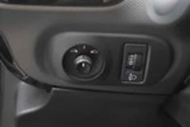 Citroën C4 Cactus (2015) thumbnail 31