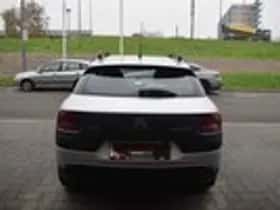 Citroën C4 Cactus (2015) thumbnail 9