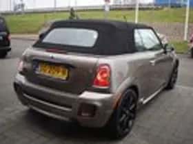 MINI Cooper (2013) thumbnail 11