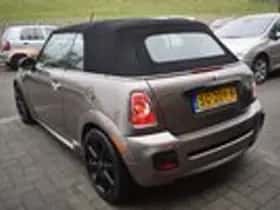 MINI Cooper (2013) thumbnail 15