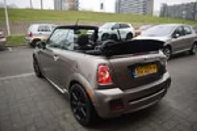 MINI Cooper (2013) thumbnail 16