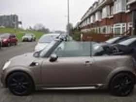 MINI Cooper (2013) thumbnail 18