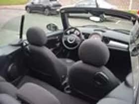 MINI Cooper (2013) thumbnail 24