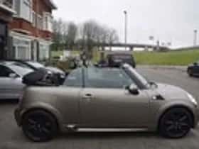 MINI Cooper (2013) thumbnail 10