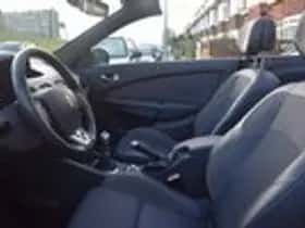 Renault Mégane (2015) thumbnail 20