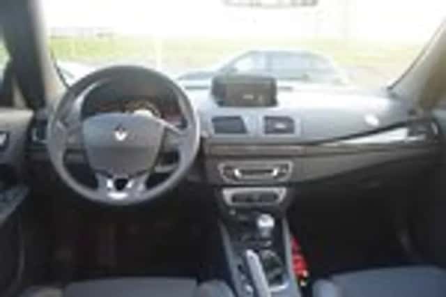 Renault Mégane (2015) thumbnail 22