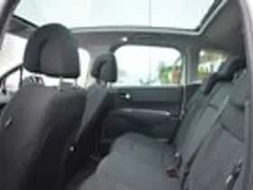 Peugeot 3008 (2014) thumbnail 15
