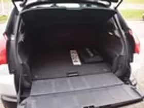Peugeot 3008 (2014) thumbnail 16