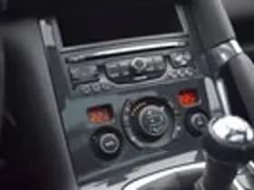 Peugeot 3008 (2014) thumbnail 29