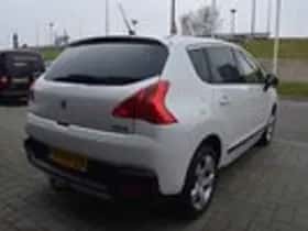 Peugeot 3008 (2014) thumbnail 8