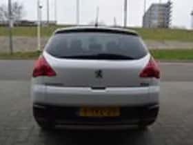 Peugeot 3008 (2014) thumbnail 9