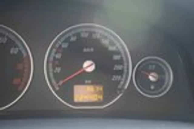 Opel Vectra (2003) thumbnail 17