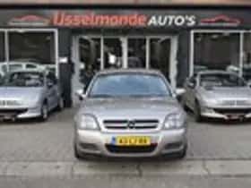 Opel Vectra (2003) thumbnail 3