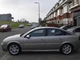 Opel Vectra (2003) thumbnail 10