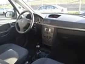 Opel Meriva (2007) thumbnail 17