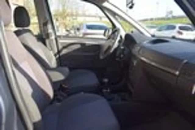 Opel Meriva (2007) thumbnail 19