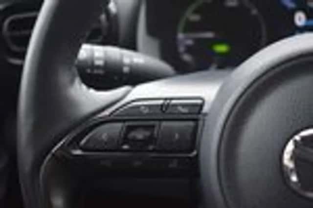 Mazda 2 (2023) thumbnail 23