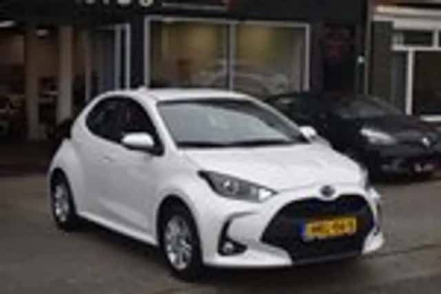 Mazda 2 (2023) thumbnail 6
