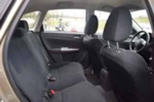 Subaru Impreza (2009) thumbnail 17