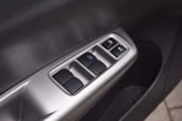Subaru Impreza (2009) thumbnail 27