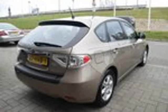 Subaru Impreza (2009) thumbnail 8