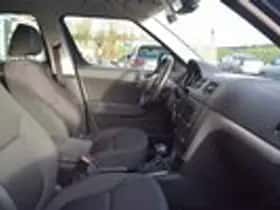 Škoda Yeti (2010) thumbnail 18