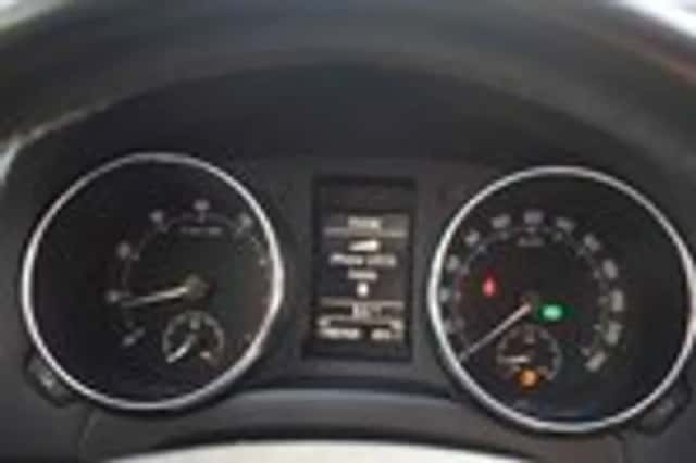 Škoda Yeti (2010) thumbnail 20