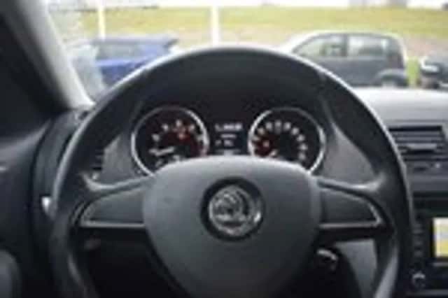 Škoda Yeti (2014) thumbnail 20