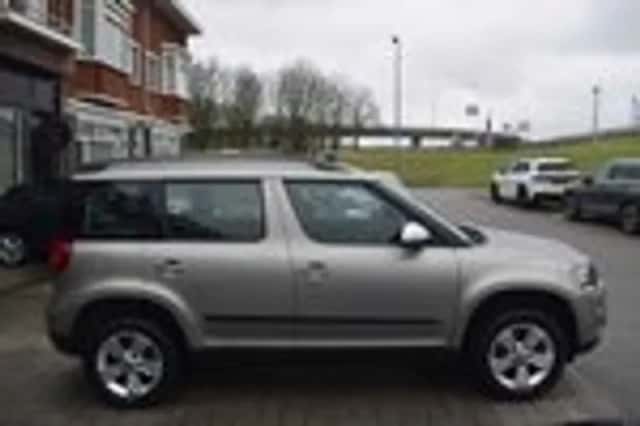 Škoda Yeti (2014) thumbnail 6