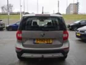 Škoda Yeti (2014) thumbnail 8