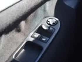 Peugeot 207 (2011) thumbnail 25