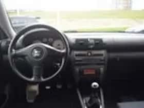 SEAT Leon (2003) thumbnail 12