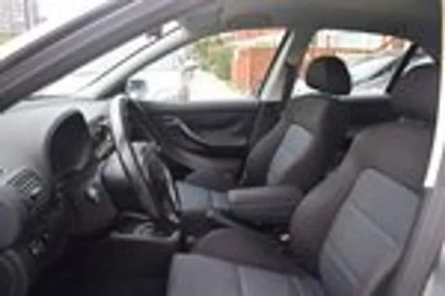 SEAT Leon (2003) thumbnail 14