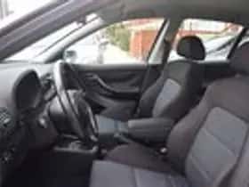 SEAT Leon (2003) thumbnail 14