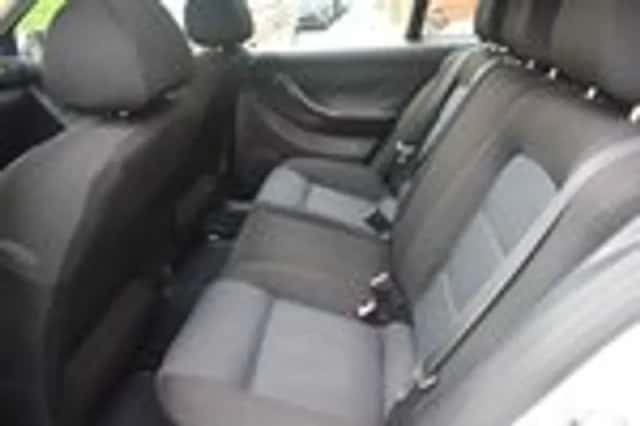 SEAT Leon (2003) thumbnail 15