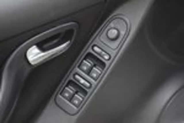 SEAT Leon (2003) thumbnail 26