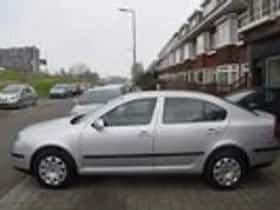 Škoda Octavia (2005) thumbnail 11