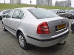 Škoda Octavia (2005) thumbnail 10