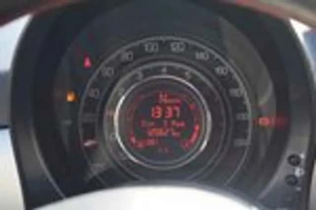 Fiat 500 (2013) thumbnail 19