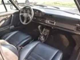 Porsche 911 (1988) thumbnail 19