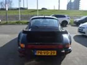 Porsche 911 (1988) thumbnail 8