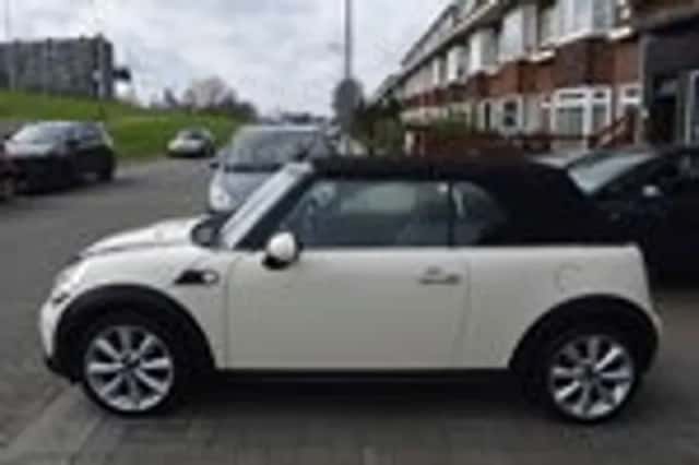 MINI Cooper (2015) thumbnail 17